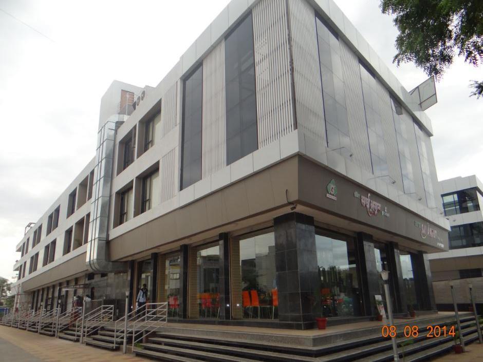 The Temple View Hotel Shirdi Exterior photo